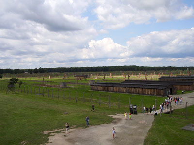 auschwitz-birkenau-trabarac.jpg